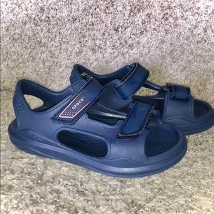 Crocs Swiftwear Expedition Sandal K (C9) 🐊🏝